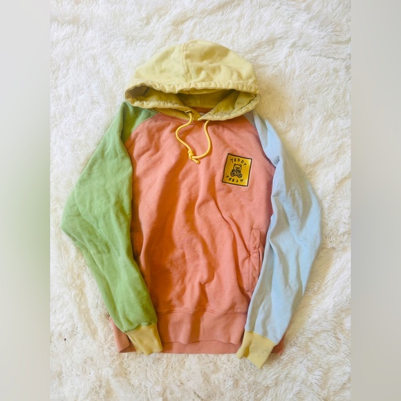 🏔️ Teddy Fresh Hoodie - Picture 1 of 8